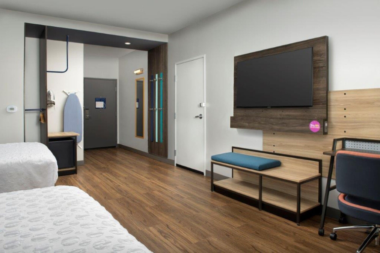 Bedroom 3, Tru by Hilton San Antonio North, Bexar