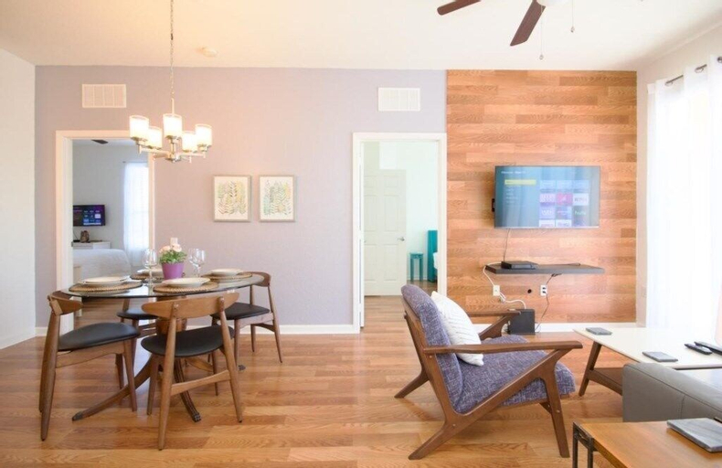 Dining Room 1, Vista Cay Star 3 Bedroom Condo by Redawning, Orange