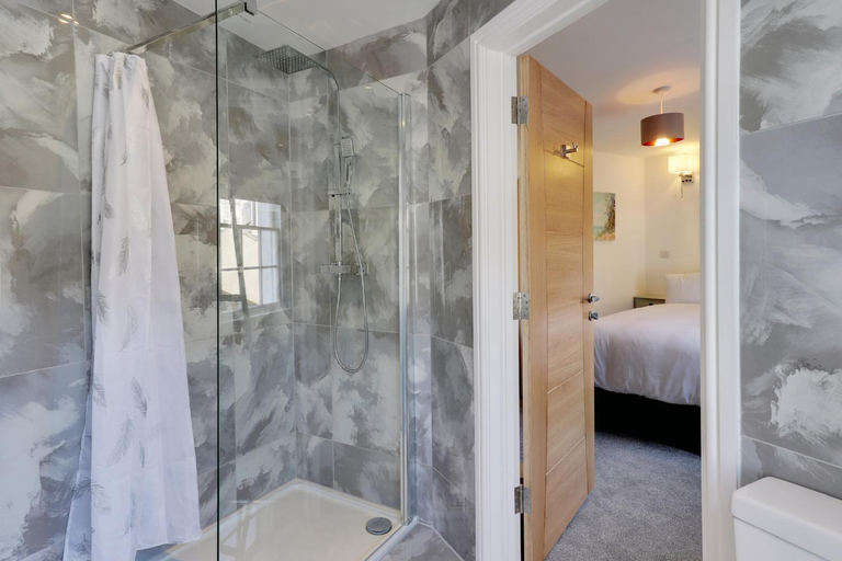 Others 5, master accommodation suite 5, East Sussex