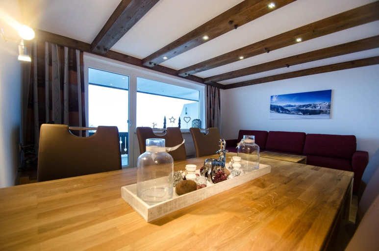 Room 2, Apartment THE Good View I - Lake Mountain View, Zell am See