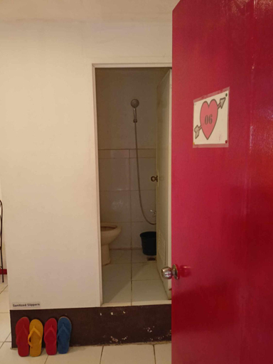 Bathroom 5, WJV-INN BASAK MANDAUE , Mandaue City