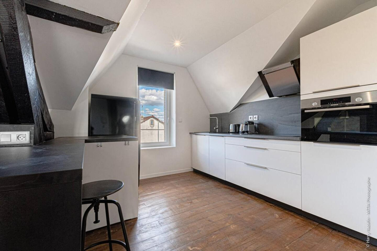 Others 2, Les Suites Locarno, Parking-Proche gare, Haute-Vienne