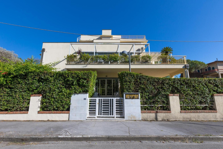 Exterior & Views 2, Casa Michelangelo in Viareggio, Lucca