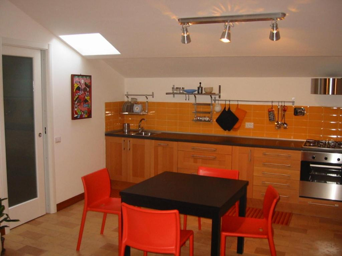 Dining Room 7