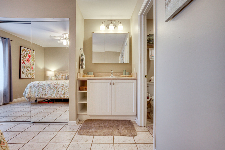 Bedroom 4, Harbor Island Condo with Deck - Steps to Beach!, Beaufort