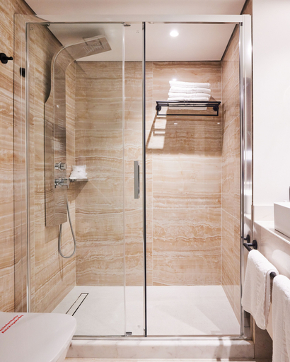 Bathroom 5, Hotel Mediterranean, South Aegean