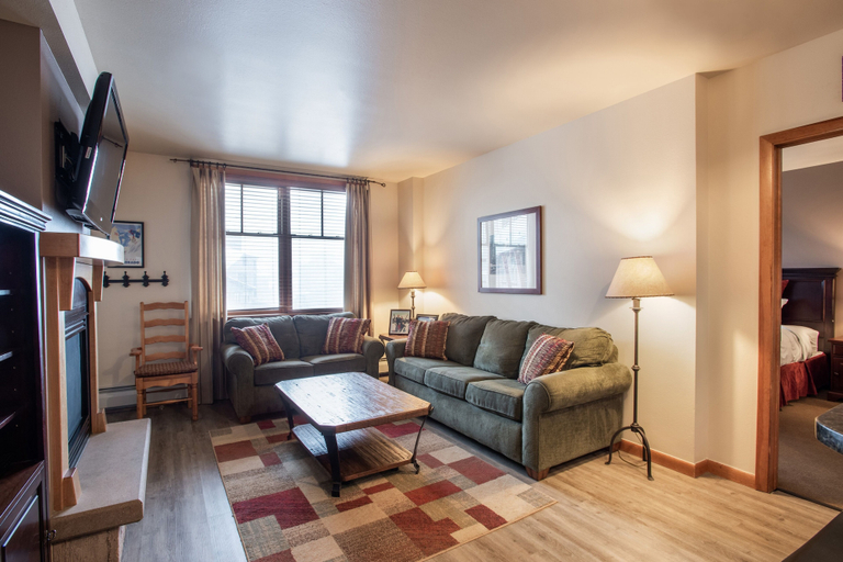 Living room 5, Zephyr Mountain Lodge, Condo | 2 bedroom (Select-Rated Condo 1408), Grand