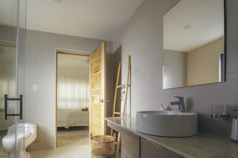 Bathroom 4, New Beachfront Penthouse by RedAwning, Las Terrenas