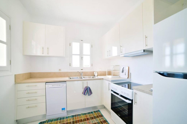 Others 5, Coral Villa With 4 Bedrooms in Paros, South Aegean