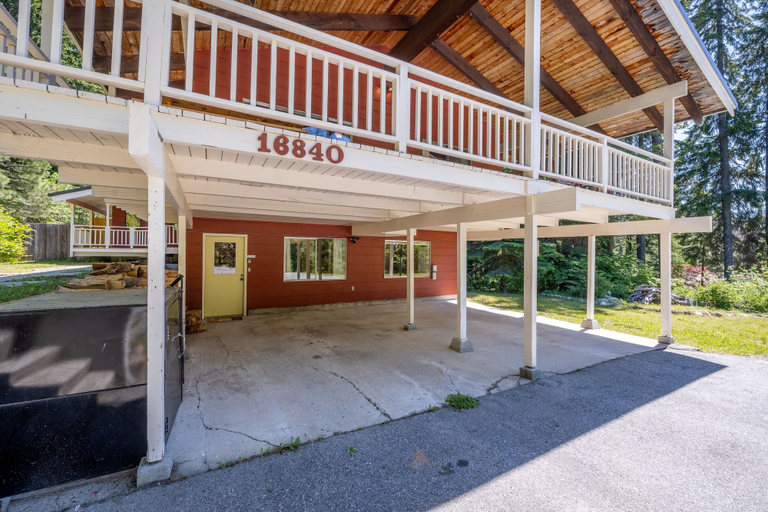 Exterior 5, Maple Leaf Lodge 3 Bedroom Home by NW Comfy Cabins by RedAwning, Chelan