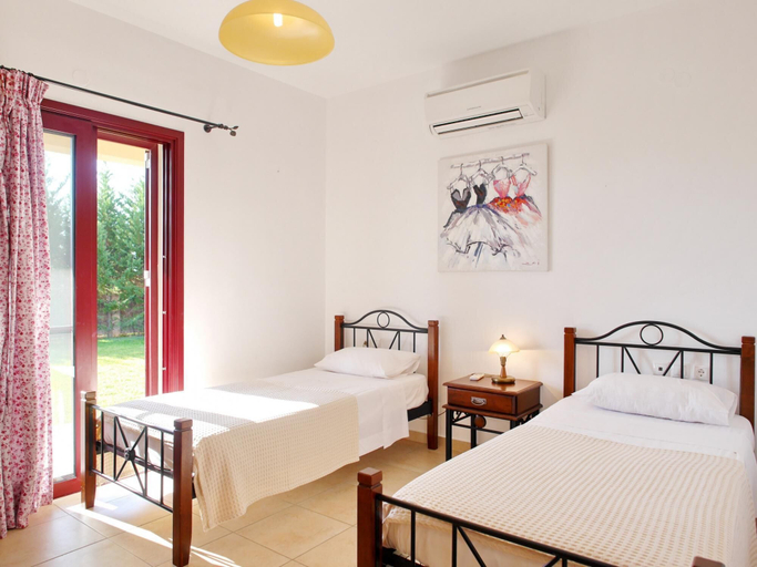 Room 2, Villa Estia in Spartia, Ionian Islands