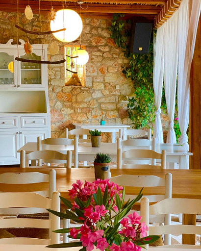Food & Drinks 4, Rida Village Ksamil Island, Sarandës
