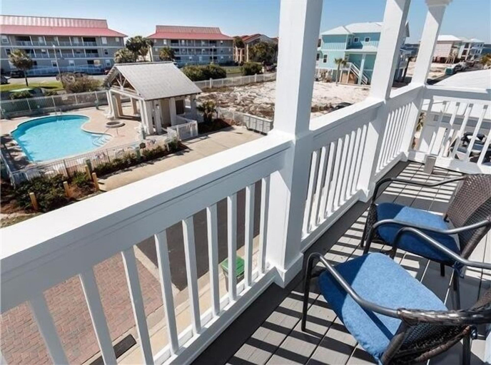 Sport & Beauty 4, Sea View Play 3 Bedroom Home by RedAwning, Santa Rosa