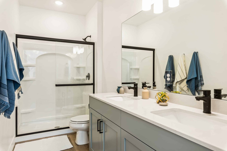 Bathroom 4, The Kokomo #90 by RedAwning, Washington