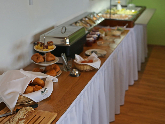 Food & Drinks 4, Montagehotel Business & City, Linz