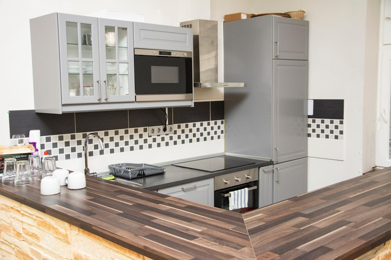 Others 4, Andrassy Chic Apartment, Budapesti