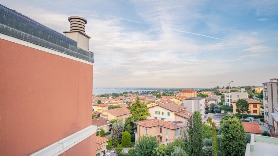 Room 3, Loft ad un Passo dal Cielo - Italian Homing, Brescia