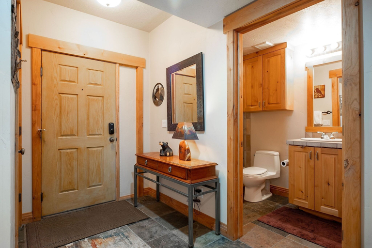 Bathroom 1, Town Pointe C201 3 Bedroom Condo by RedAwning, Summit