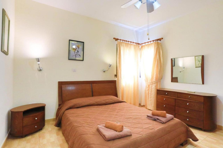 Bedroom 3, Villa Tsikkos Ena in Argaka