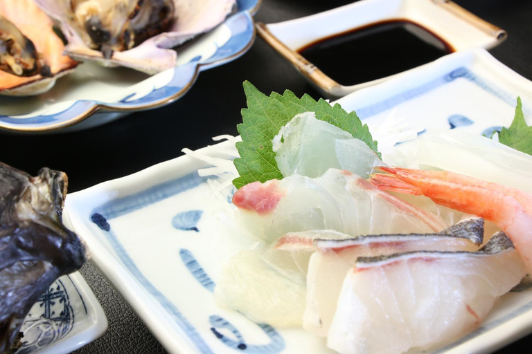 Food & Drinks 4, Minshuku Tsurinoie, Tsushima