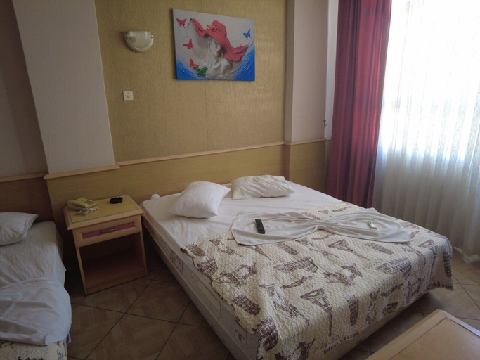 Bedroom 4, Savran Otel, Merkez