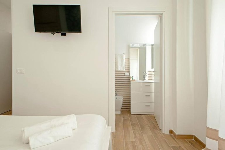 Others 5, My Home-Gorgona, Livorno