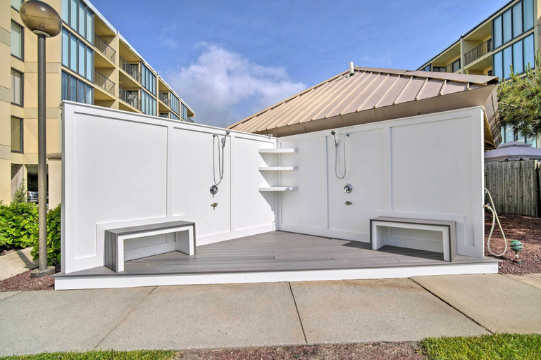 Exterior & Views 2, Beautiful Brigantine Condo w/ Patio & Beach Access, Atlantic