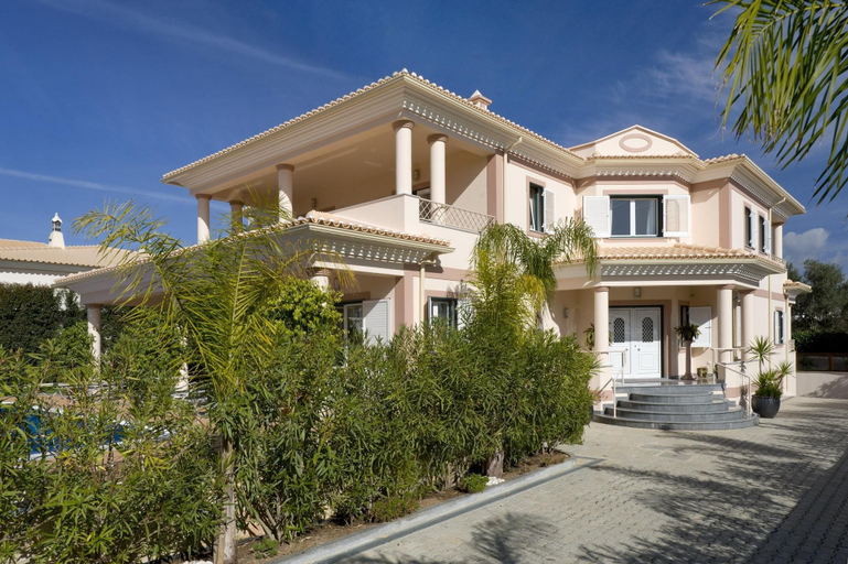 Exterior & Views 2, Villa Cor de Rosa in Albufeira, Albufeira