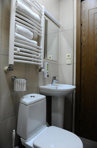 Bathroom 2, Janika apartments, Tbilisi