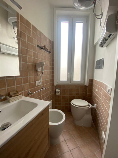 Others 2, B&B SOVANI, Foggia