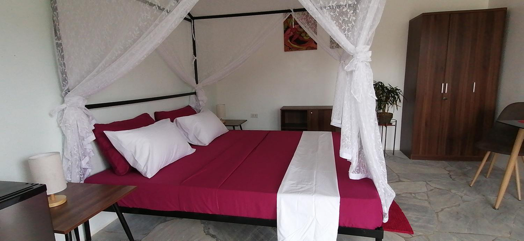 Others 5, Lonos Circle Private Garden, Romblon