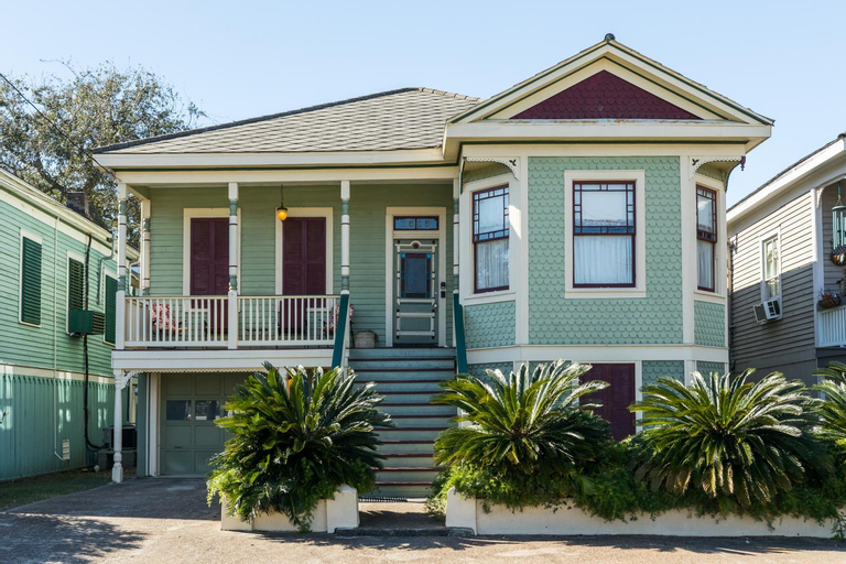 Exterior & Views 1, Victorian Galveston House, Galveston
