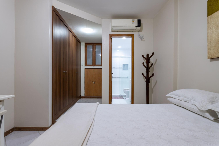 Bedroom 2, 2 Minutes From Copacabana Beach A303, Rio de Janeiro