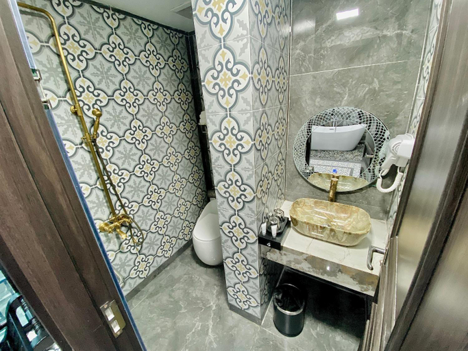 Bathroom 3, Bao Ngoc Hotel Phap Van, Hoàng Mai