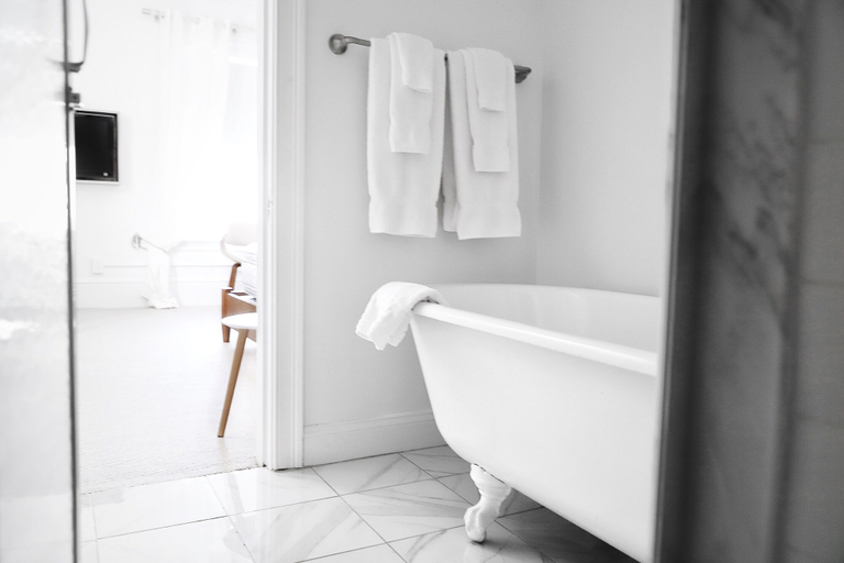 Bathroom 4, The Hotel Marblehead, Essex