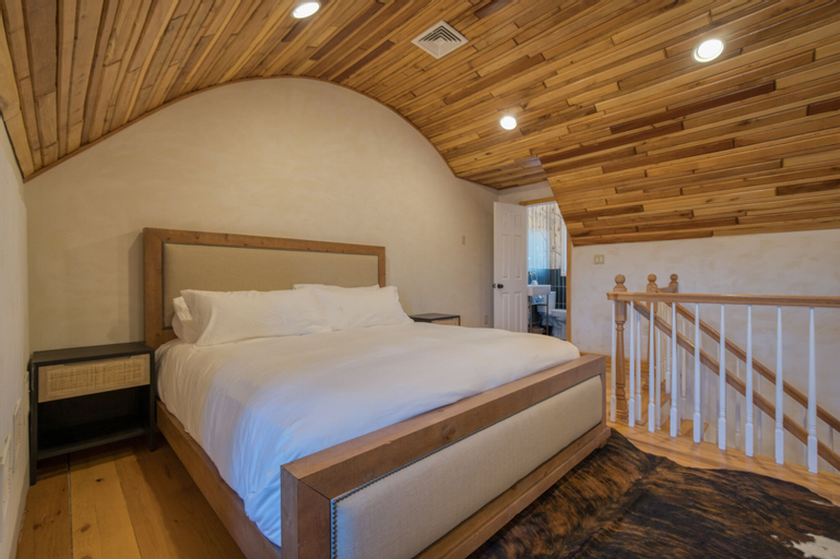 Bedroom 2, The Haüs Windham, Greene