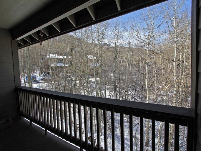 Interior 3, Snow Flower 159 2 Bedroom Condo by RedAwning, Summit