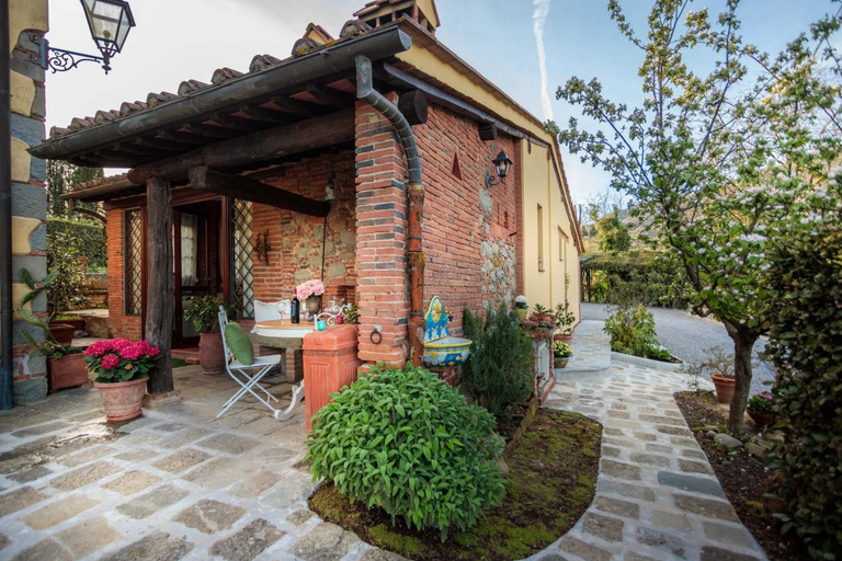 Exterior & Views 2, Rosyabate Cottage in Uzzano, Pistoia