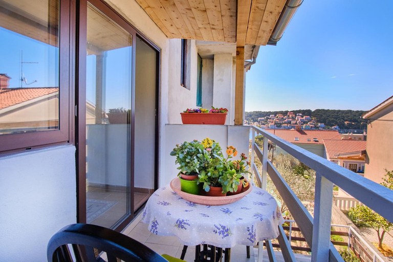 Balcony/terrace 3, Apartments Mirella, Mali Lošinj
