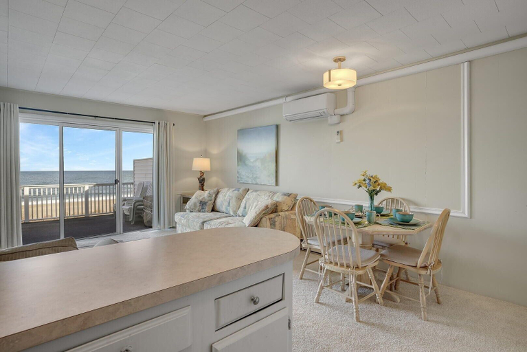 Private kitchen 3, Beachcrest 17 1 Bedroom Condo by RedAwning, Worcester