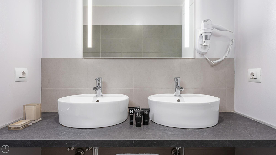 Room 5, Italianway Comfort - San Marco 1 - A, Milano