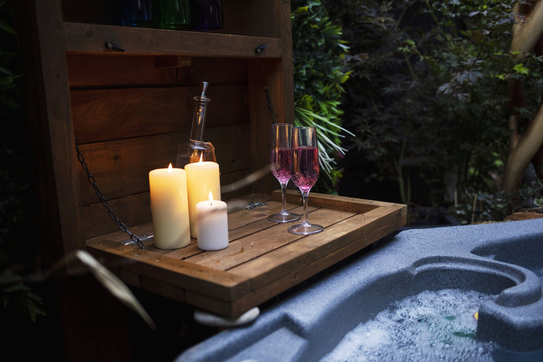 Food & Drinks 4, Romantic Lodge on Edge of Nature Reserve, Essex