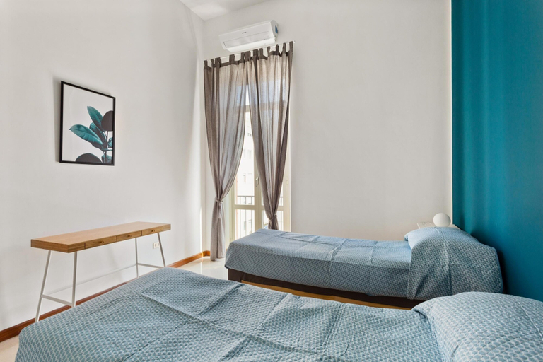 Bedroom 4, Via Pasquale 16 in Napoli, Napoli