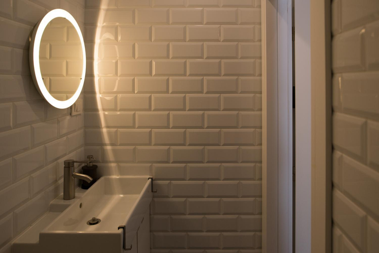 Bathroom 3, Smile&Love Republic Zagreb Center, Zagreb