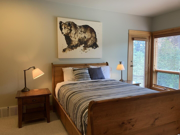 Bedroom 2, On the Run Chalet by Bear Country, Thompson-Nicola