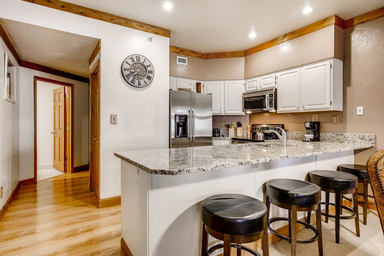 Private kitchen 3, Powder Run C11 3 Bedroom Condo by RedAwning, Summit