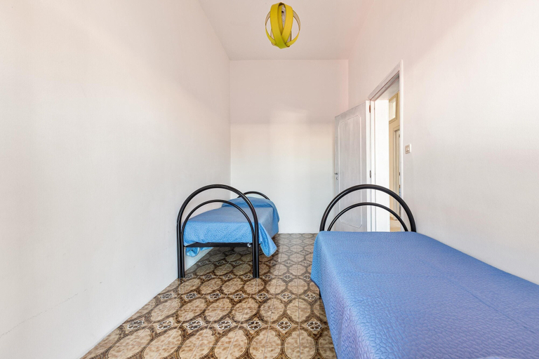 Room 4, 2695 Appartamento Iris by Barbarhouse, Lecce