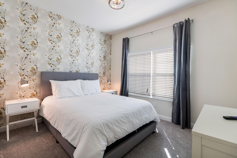 Bedroom 4, 8931 SD - Pet-friendly 5BR Retreat: Private Pool, Osceola