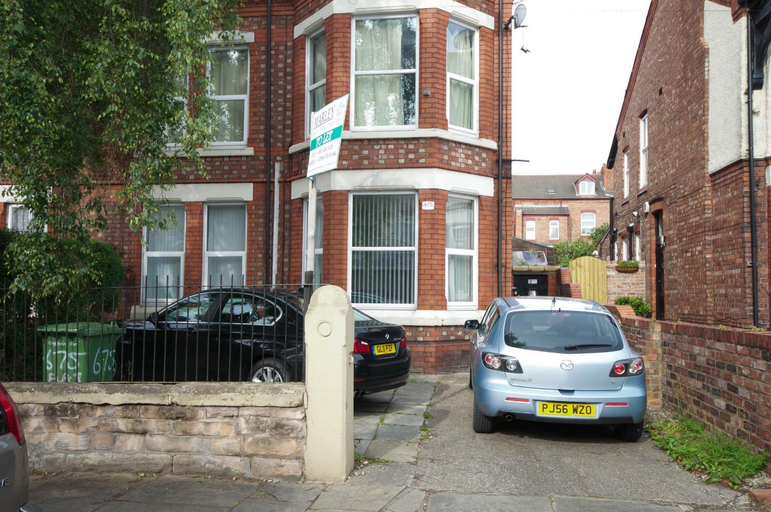 Others 5, Marley Mansions Apartment Borough, Wirral