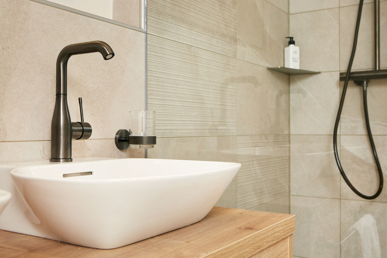 Bathroom 3, HOMEBOUND APARTMENTS Bad Goisern, Gmunden